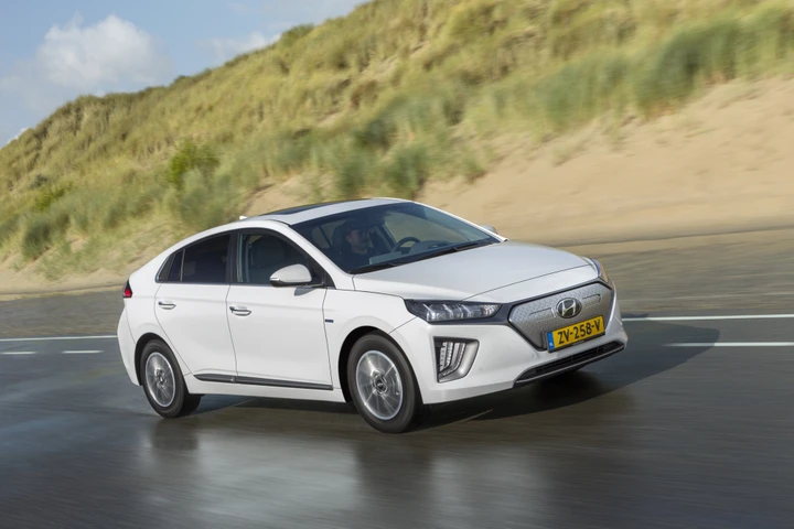 Hyundai: Kona Hybrid e Ioniq Electric arrivano sul mercato