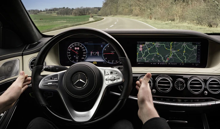 Mercedes Classe S restyling 2017: la guida autonoma è sempre più vicina
