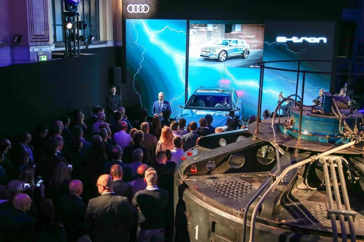 Audi e-tron, presentazione italiana nelle centrali Enel Green Power di Trezzo sull'Adda e Nove: immagini ufficiali