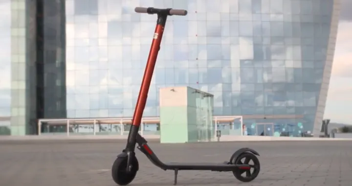 Monopattini elettrici, il Codice della strada li equipara alle biciclette