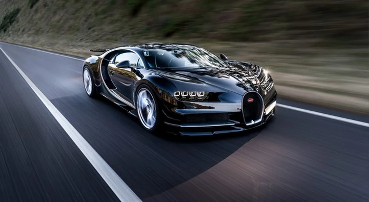 Da 0 a 400 e frenata, il record della Bugatti Chiron è da urlo