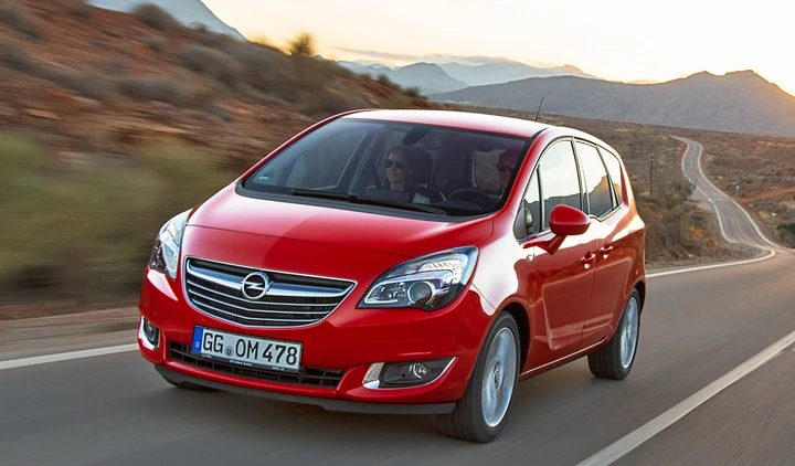 Nuova Opel Meriva 2014: restyling di sostanza