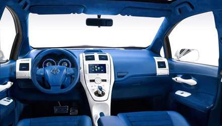 Per la Full Hybrid, Toyota sceglie la Francia