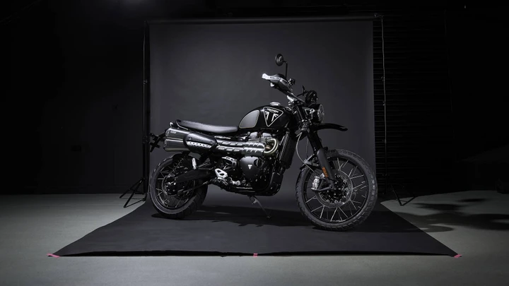 Triumph Scrambler 1200 Bond Edition