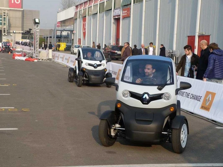 Renault Twizy, primo contatto