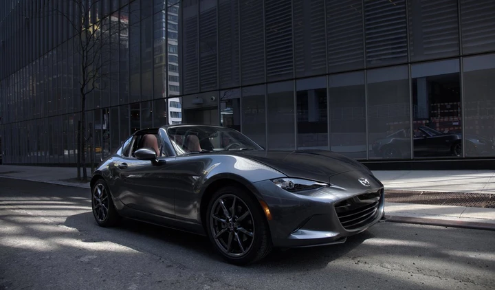 Mazda MX-5 RF, protagonista a Goodwood
