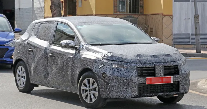 Nuova Dacia Sandero, spiata durante i test su strada