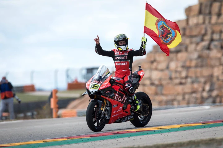 SBK Aragon 2019: Bautista da record
