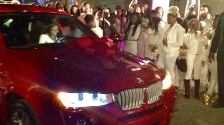 Rapper americano regala alla figlia 16enne una Ferrari 599 GTO e una BMW X4
