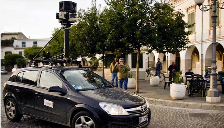 Google car: ritirato il libretto di circolazione