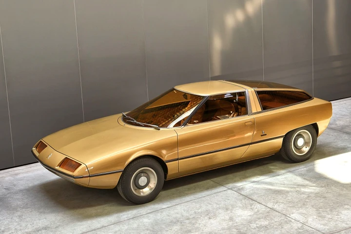 Concorso d'Eleganza Villa d'Este 2024: un omaggio all'arte automobilistica