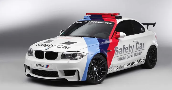 La Bmw Serie 1 M è la safety car della MotoGP