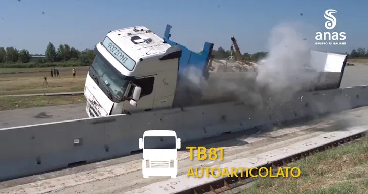 Sicurezza: ANAS studia gli spartitraffico a prova di TIR