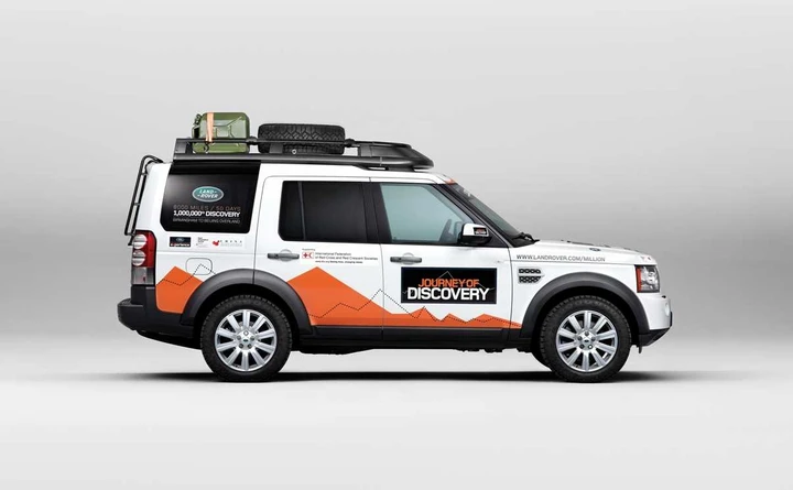 Land Rover: la milionesima Discovery punta alla Cina