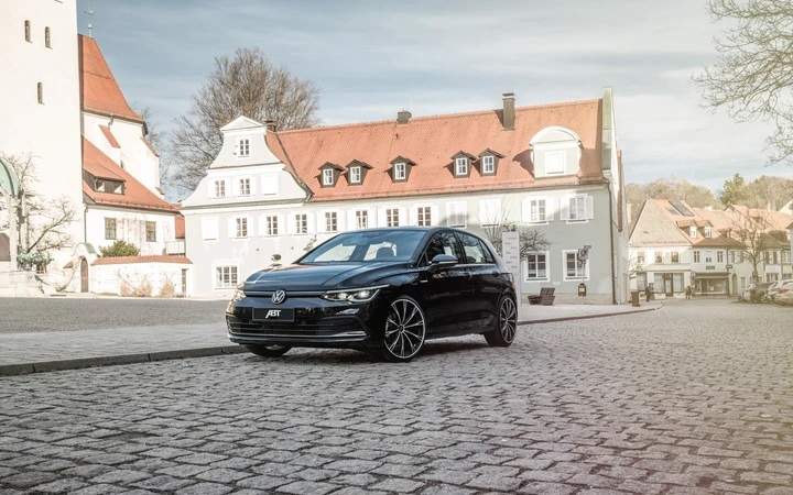 Volkswagen Golf 8 by ABT Sportsline: immagini ufficiali