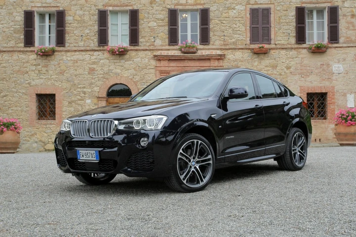 Nuova BMW X4: primo contatto