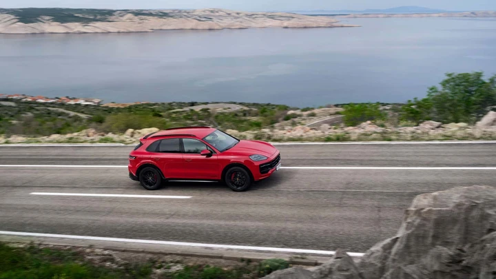 Porsche Cayenne GTS 2024 design