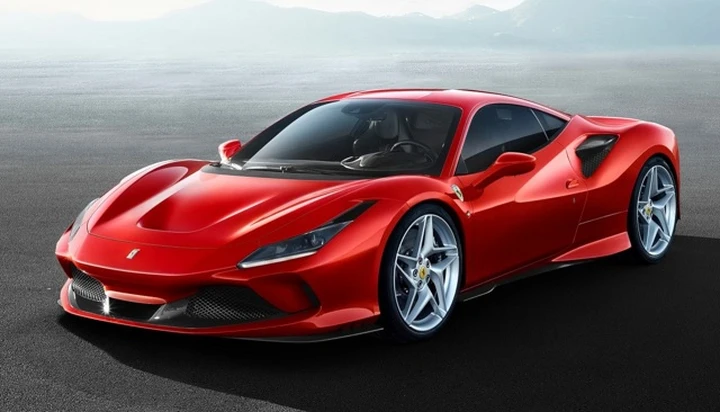 Ferrari F8 Tributo: pronta per il Salone di Ginevra