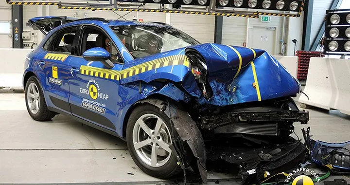 Crash test EuroNcap dicembre 2014: tante le 
