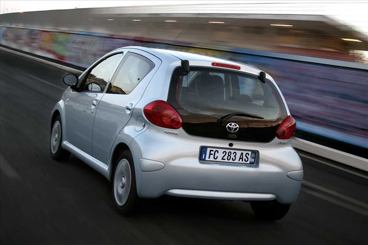 TOYOTA Aygo