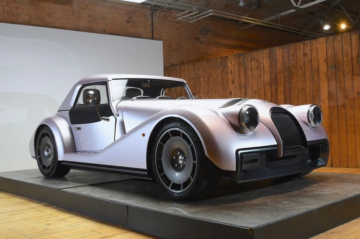 Morgan Supersport: il fascino della tradizione con il cuore BMW