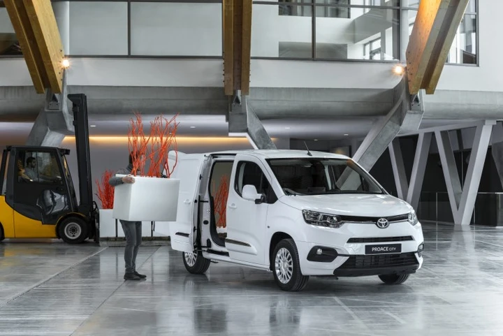 Toyota Proace City, l’MPV giapponese con il cuore europeo