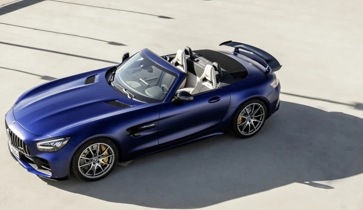 Mercedes-AMG GT R Roadster 2019: in anteprima al Salone di Ginevra