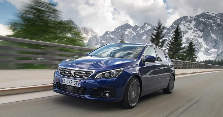 Peugeot 308: debutta il nuovo cambio automatico ET8