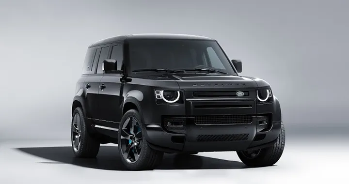 Land Rover Defender V8 Bond Edition: caratteristiche e dotazioni