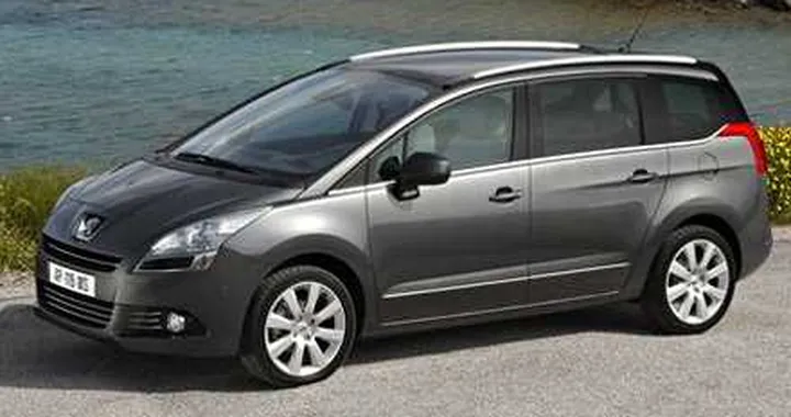 Peugeot 5008: la nuova monovolume debutterà a Francoforte