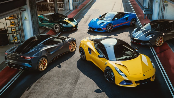 Lotus Emira Limited Edition: un tributo alle leggende del Motorsport