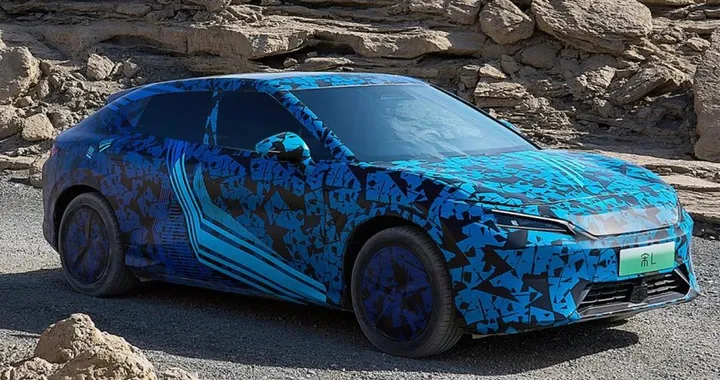 BYD Song L: primo sguardo alla versione di serie [FOTO]