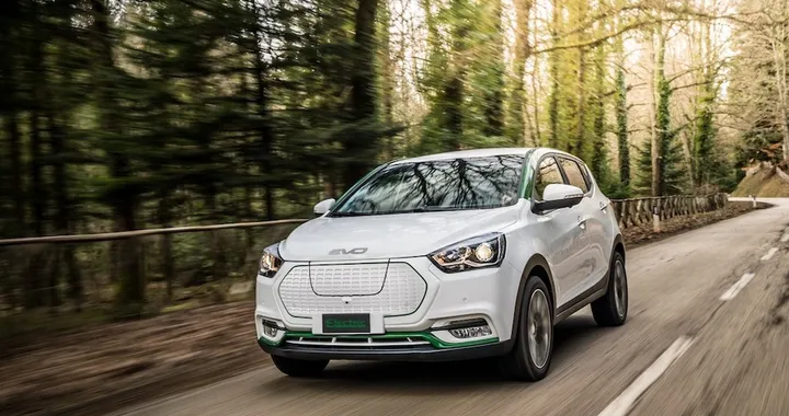 DR Evo Electric, arriva il SUV elettrico low cost: prezzo e autonomia
