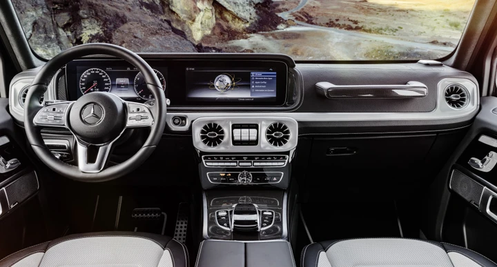 Mercedes-Benz Classe G: interni rinnovati guardando al futuro