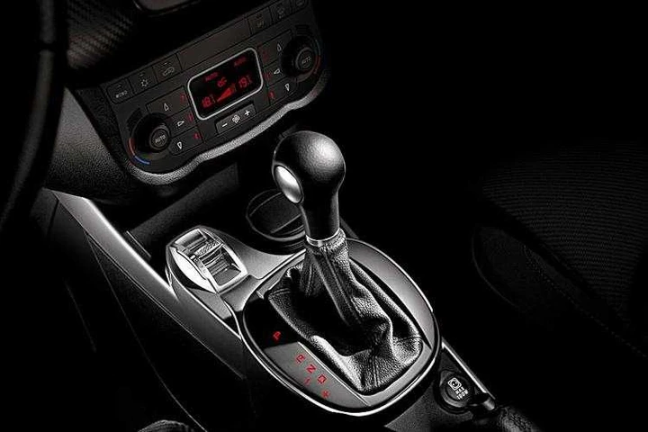 Alfa MiTo: doppia frizione TCT per 1.4 135 CV