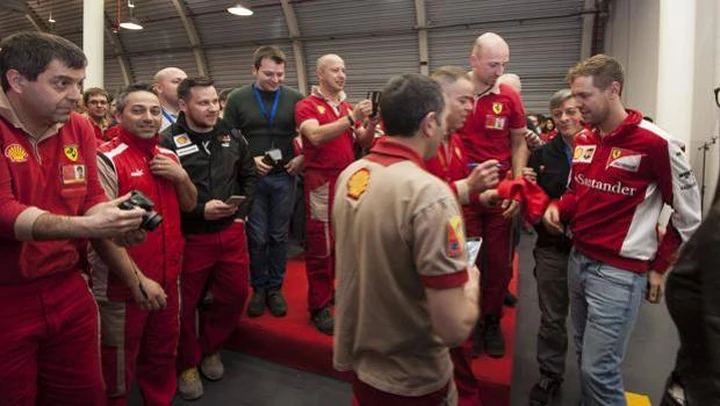 Vettel a Maranello: 