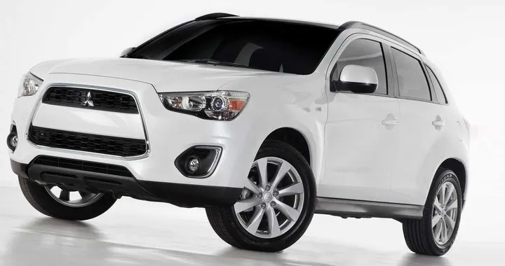 Mitsubishi ASX restyling 2012 al Salone di New York