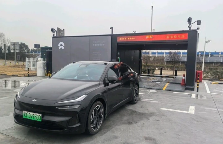 Nio da record: oltre 136.000 sostituzioni di batterie in un solo giorno