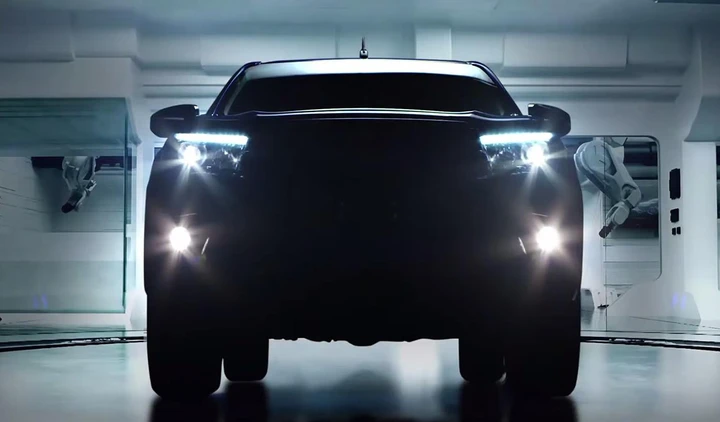 Toyota Hilux 2015: pubblicato un misterioso video teaser