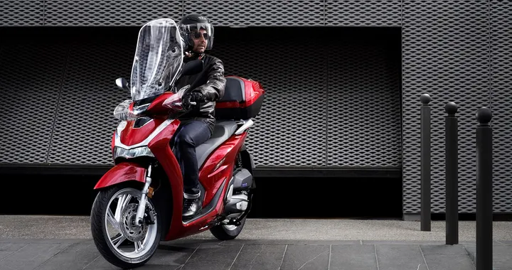 Honda SH 125/150i 2020: prezzo di 3.740 euro
