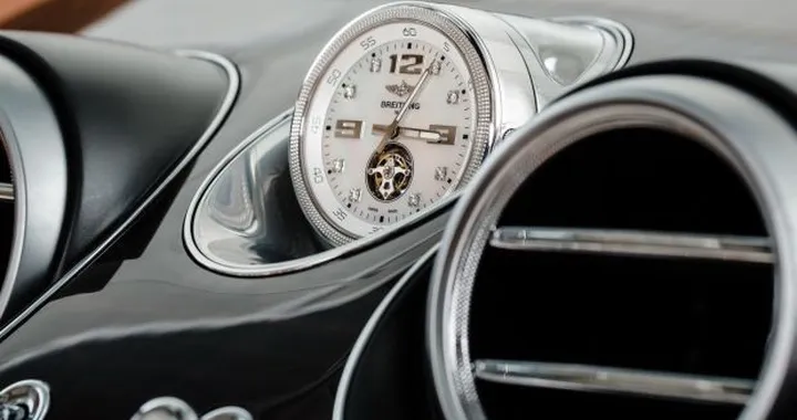 L'accessorio auto più costoso al mondo? Un orologio