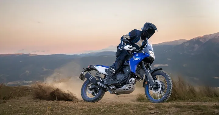 Yamaha Ténéré 700 2025: la rivoluzione delle moto Adventure