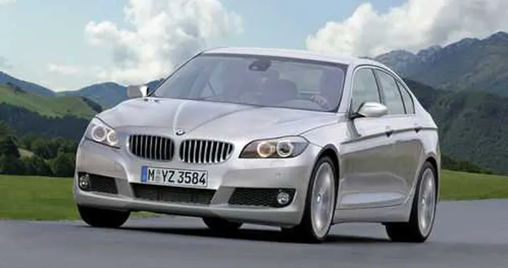 Bmw: la nuova Serie 3 avrà una versione ibrida