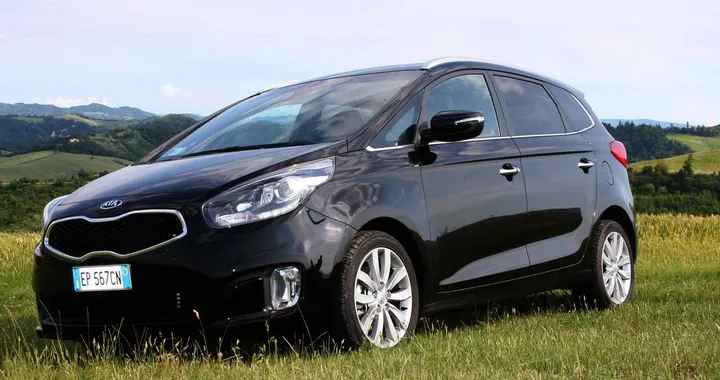 Kia Carens, la prova su strada
