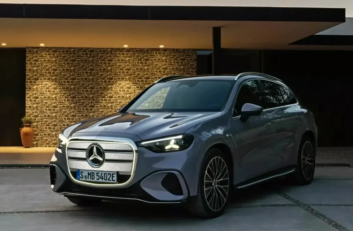 Mercedes accelera sull'elettrico: vendite BEV +28%, ma il totale è in calo