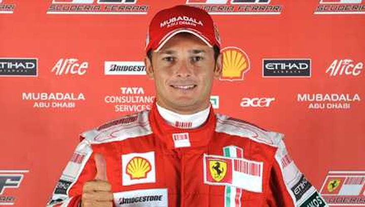 Fisichella in Rosso ferrari: 