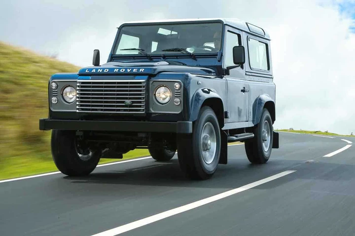 Land  Rover Defender 2013