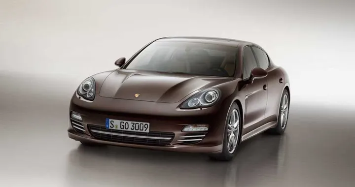 Porsche Panamera Platinum Edition: debutterà a novembre
