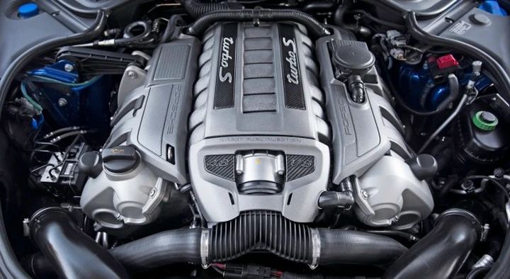 Porsche 911: motore turbo per tutta la gamma dal 2016