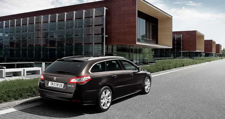 Motor Show 2010: Peugeot presenta 508, EX1 e iOn